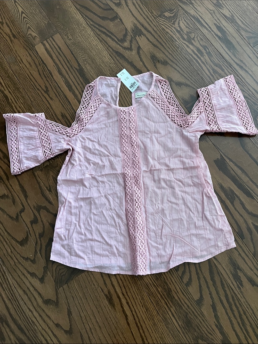 Abercrombie & Fitch Light Pink Cold-Shoulder Lace-Trim Top